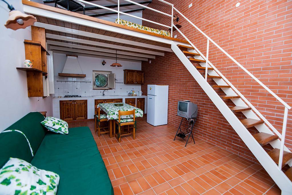 Casa Vacanze Etna Piedimonte Etneo Kamer foto